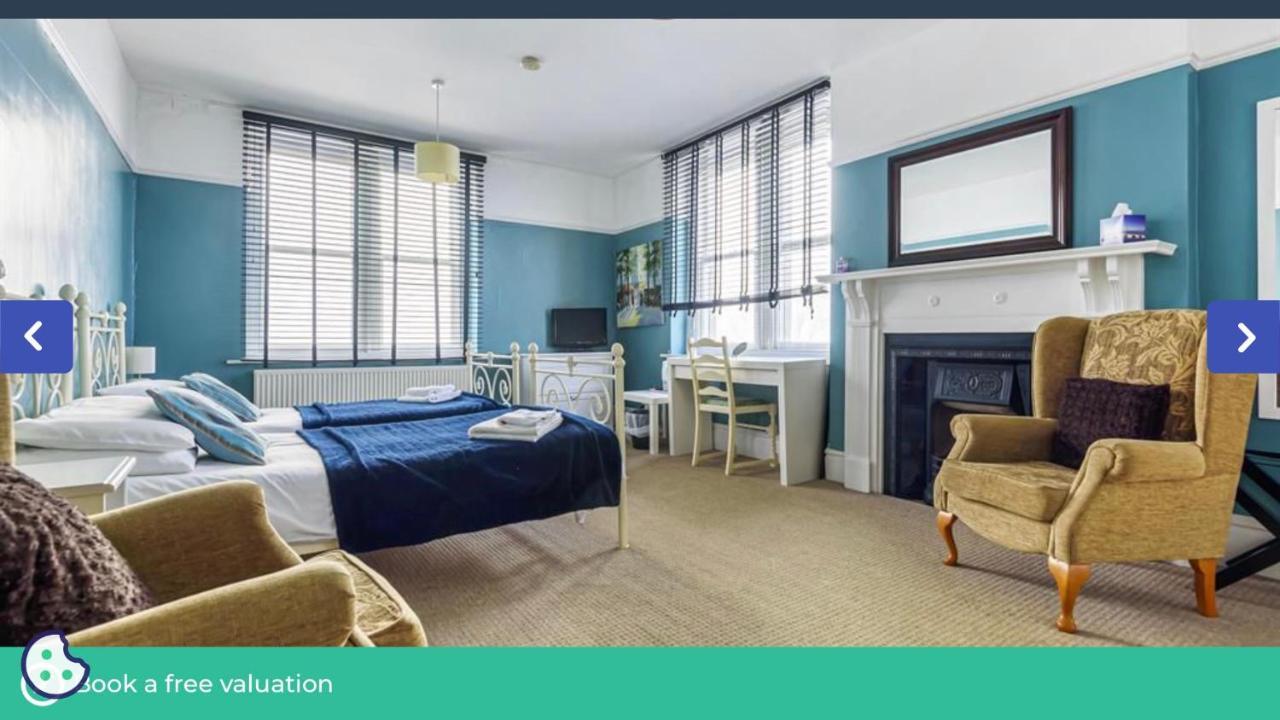 Portland House Hotel Llandrindod Wells Bagian luar foto