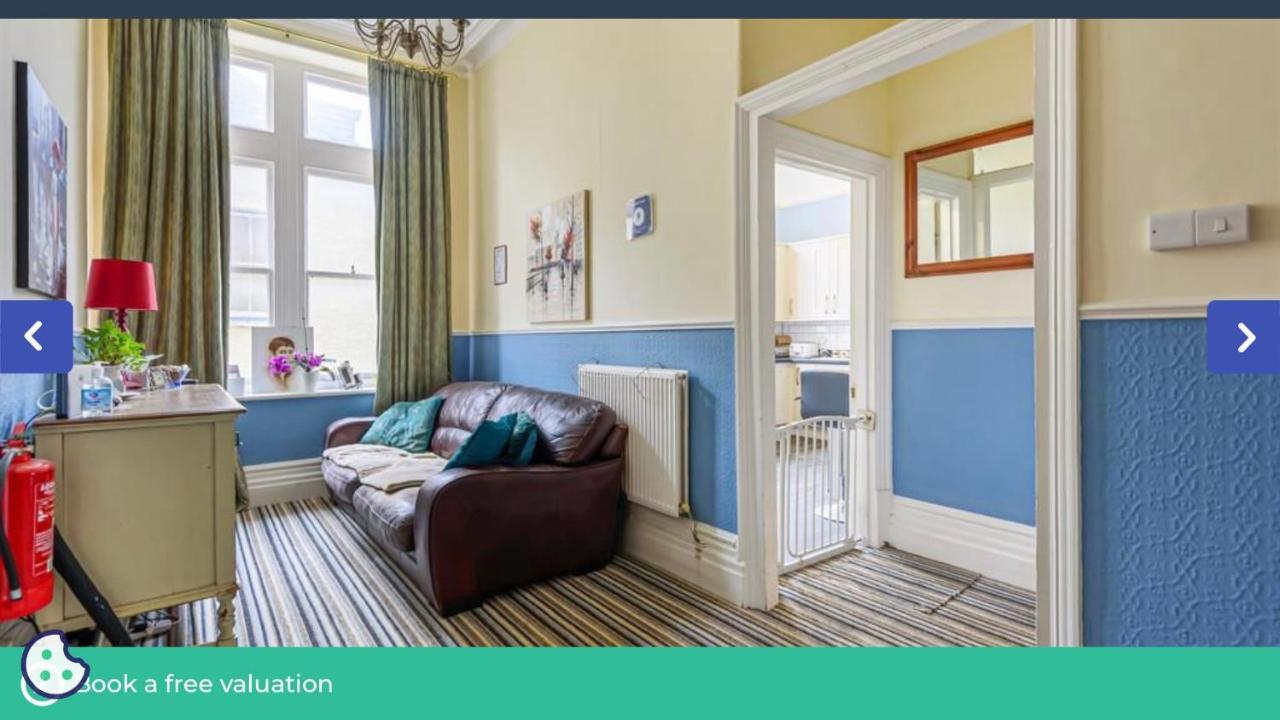 Portland House Hotel Llandrindod Wells Bagian luar foto